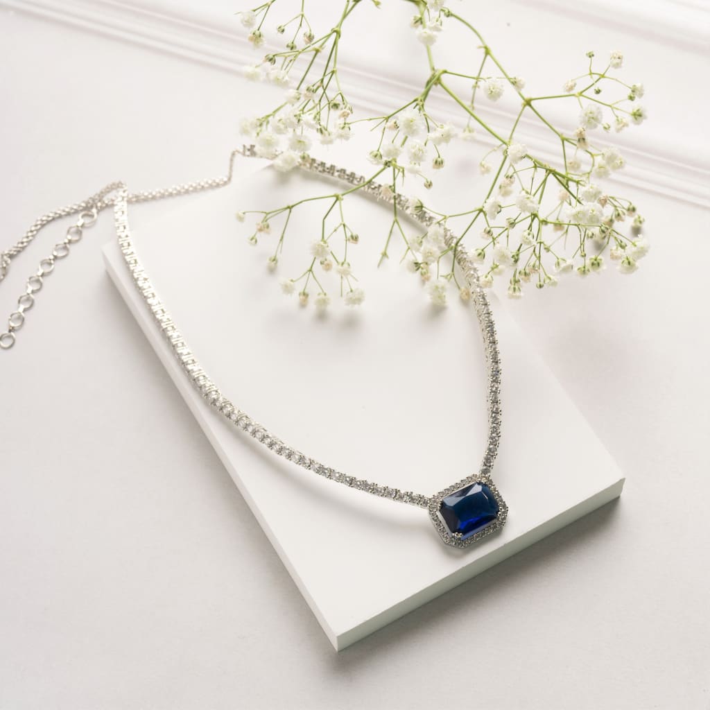 Ella Necklace
