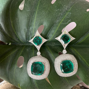 Begum Earrings - Green