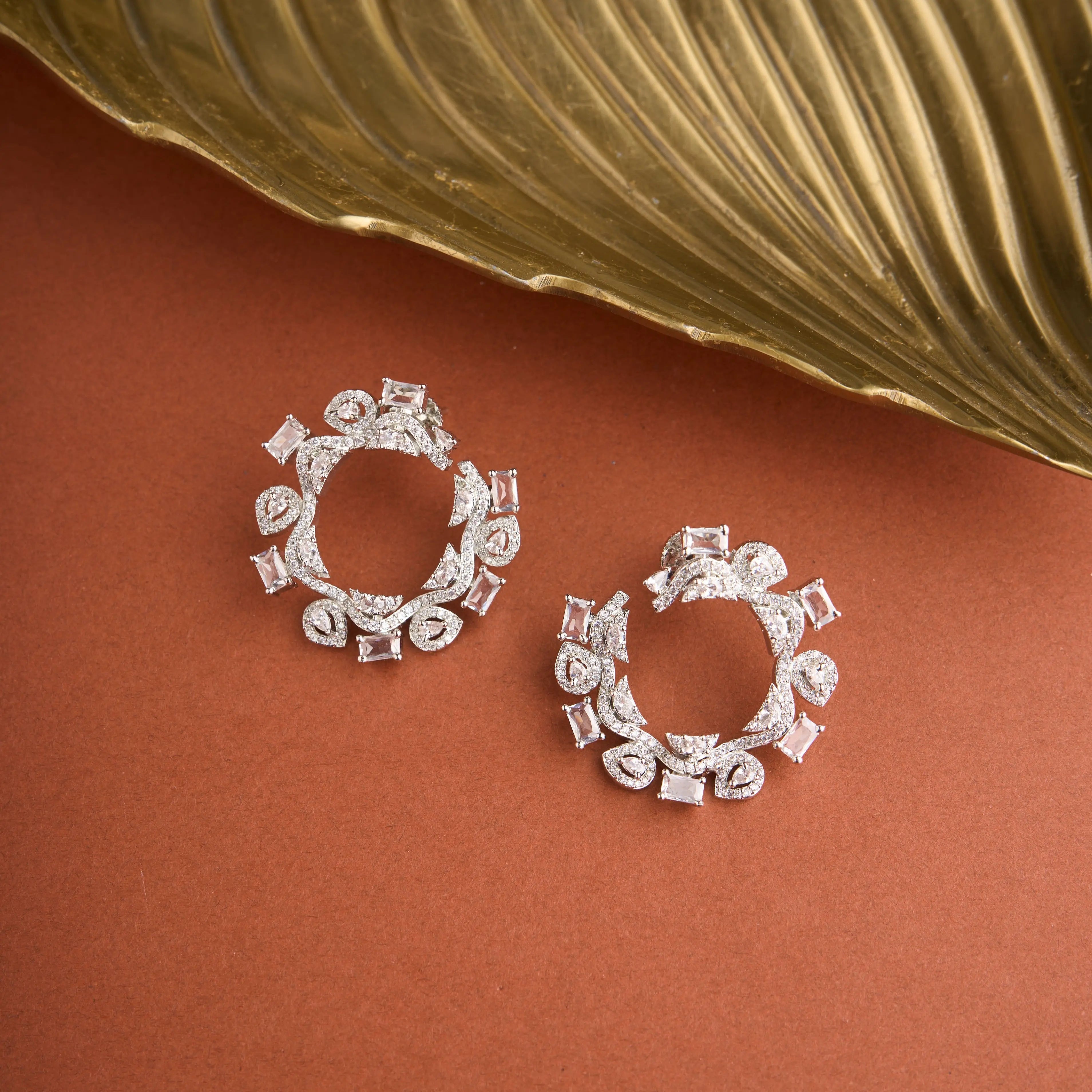 Hazel Wave Earrings Mozaati
