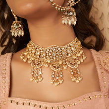 Load image into Gallery viewer, Nainaaz Necklace
