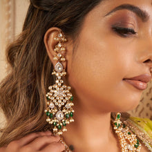 Load image into Gallery viewer, Jiya Earrings

