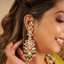Load image into Gallery viewer, Jiya Earrings
