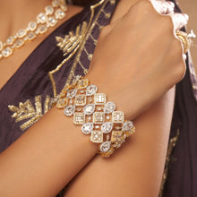 Load image into Gallery viewer, Devina Bracelet - Gold
