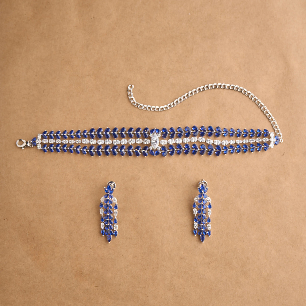 Ismene Necklace Mozaati