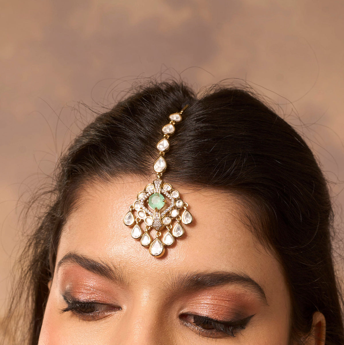 Naaz Maangtikka Mozaati