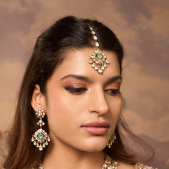 Naaz Maangtikka Mozaati