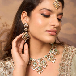 Naaz Necklace Mozaati