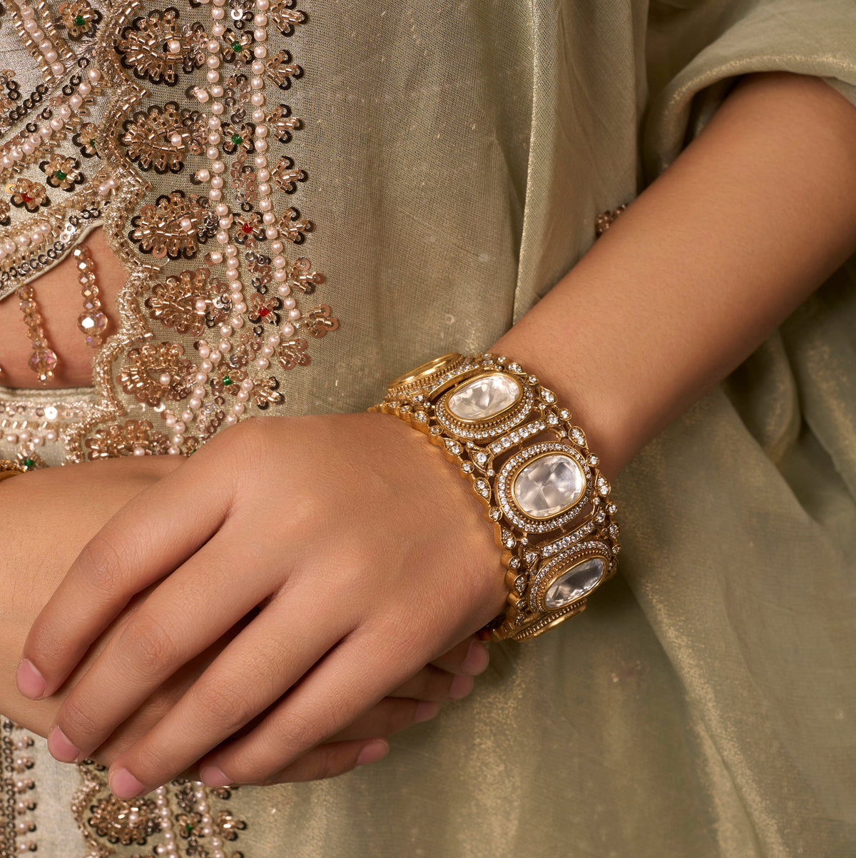 Shaivi Kada Mozaati
