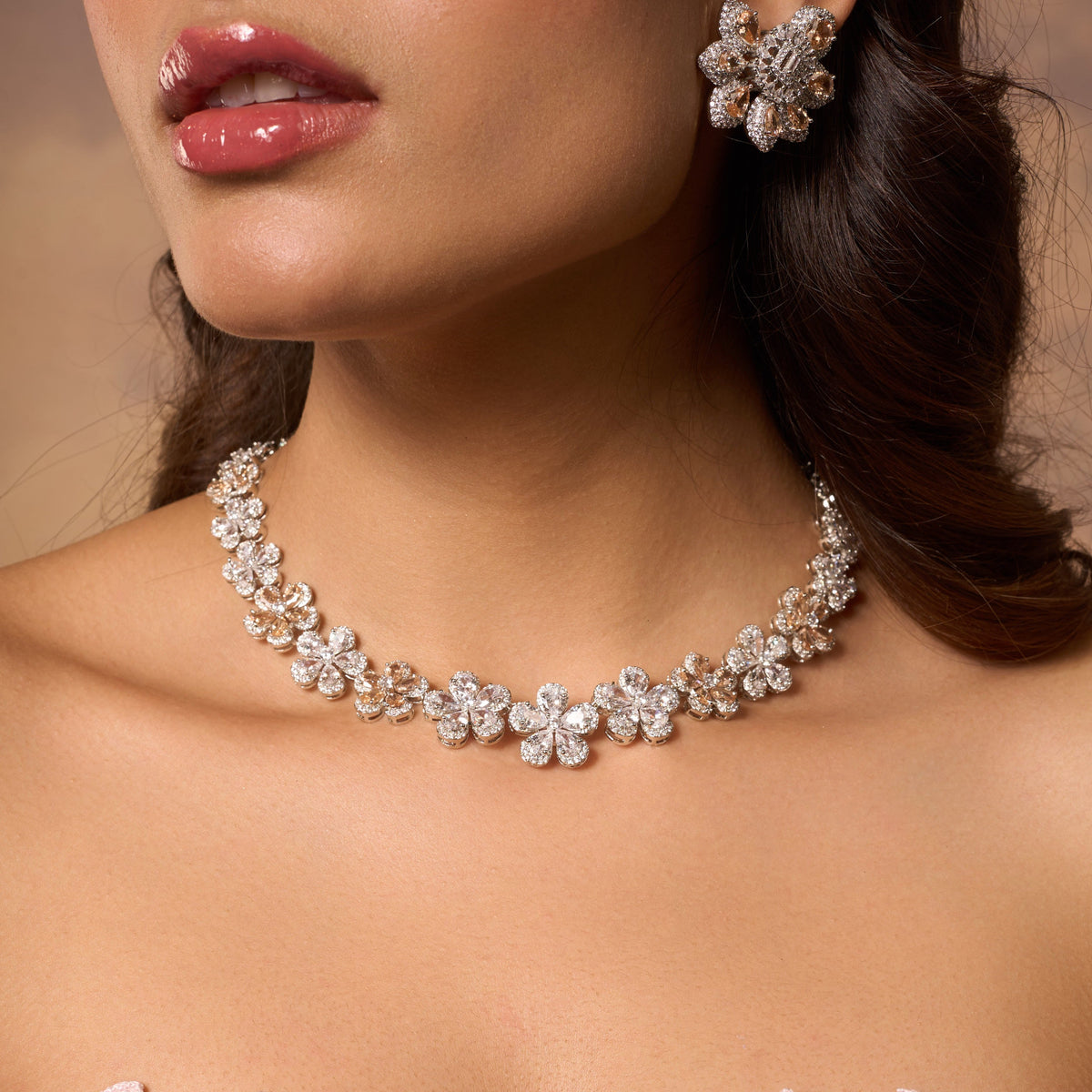Anemone Grande Necklace Set Mozaati