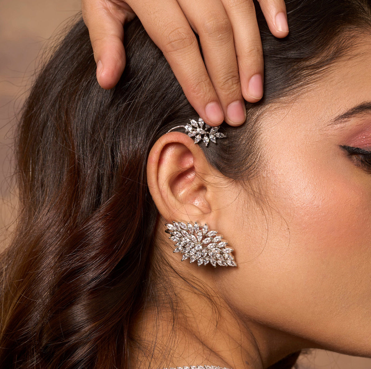 Marquise Flame Ear Cuff Mozaati