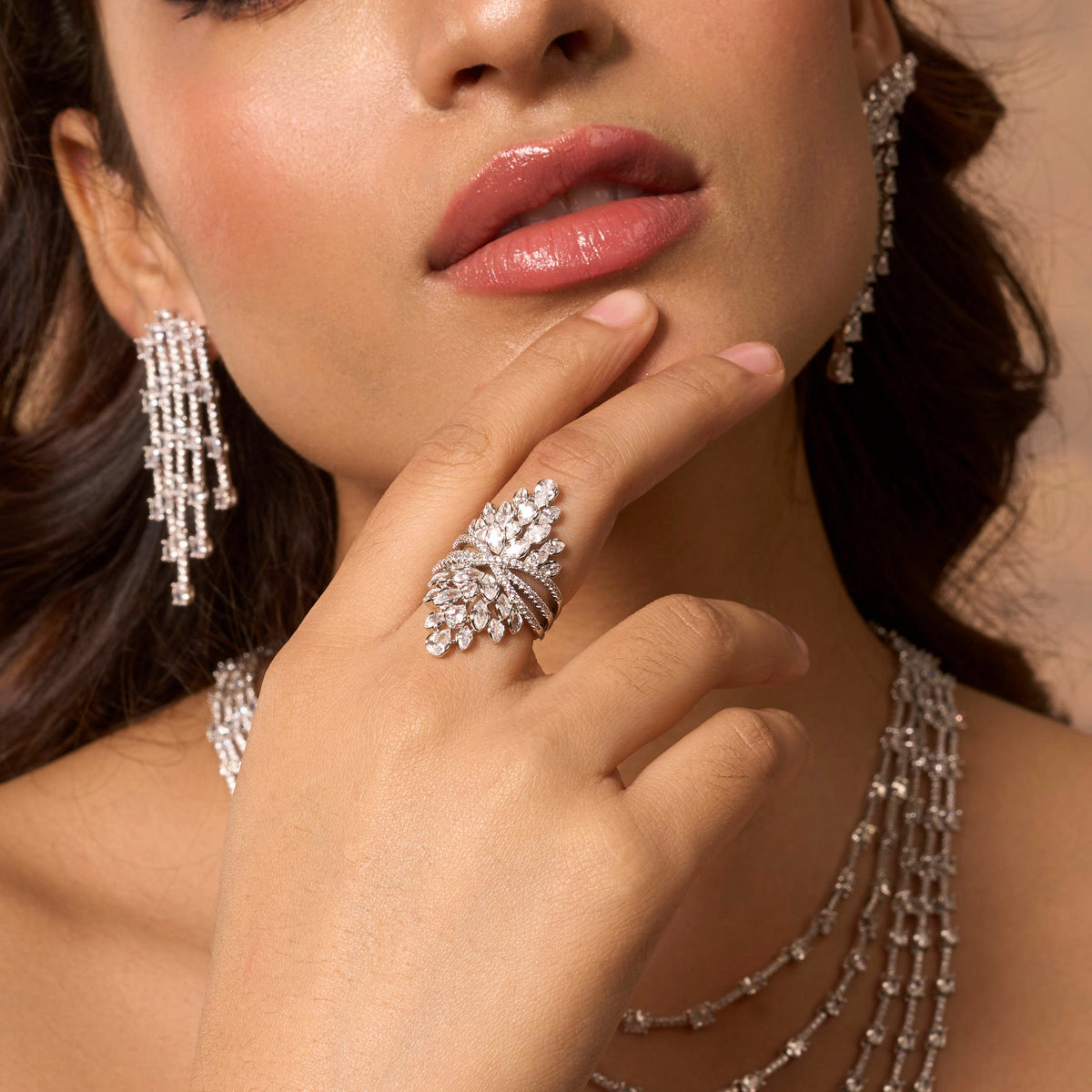 Athira Ring Mozaati