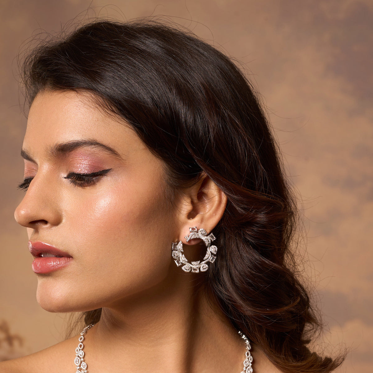 Hazel Wave Earrings Mozaati