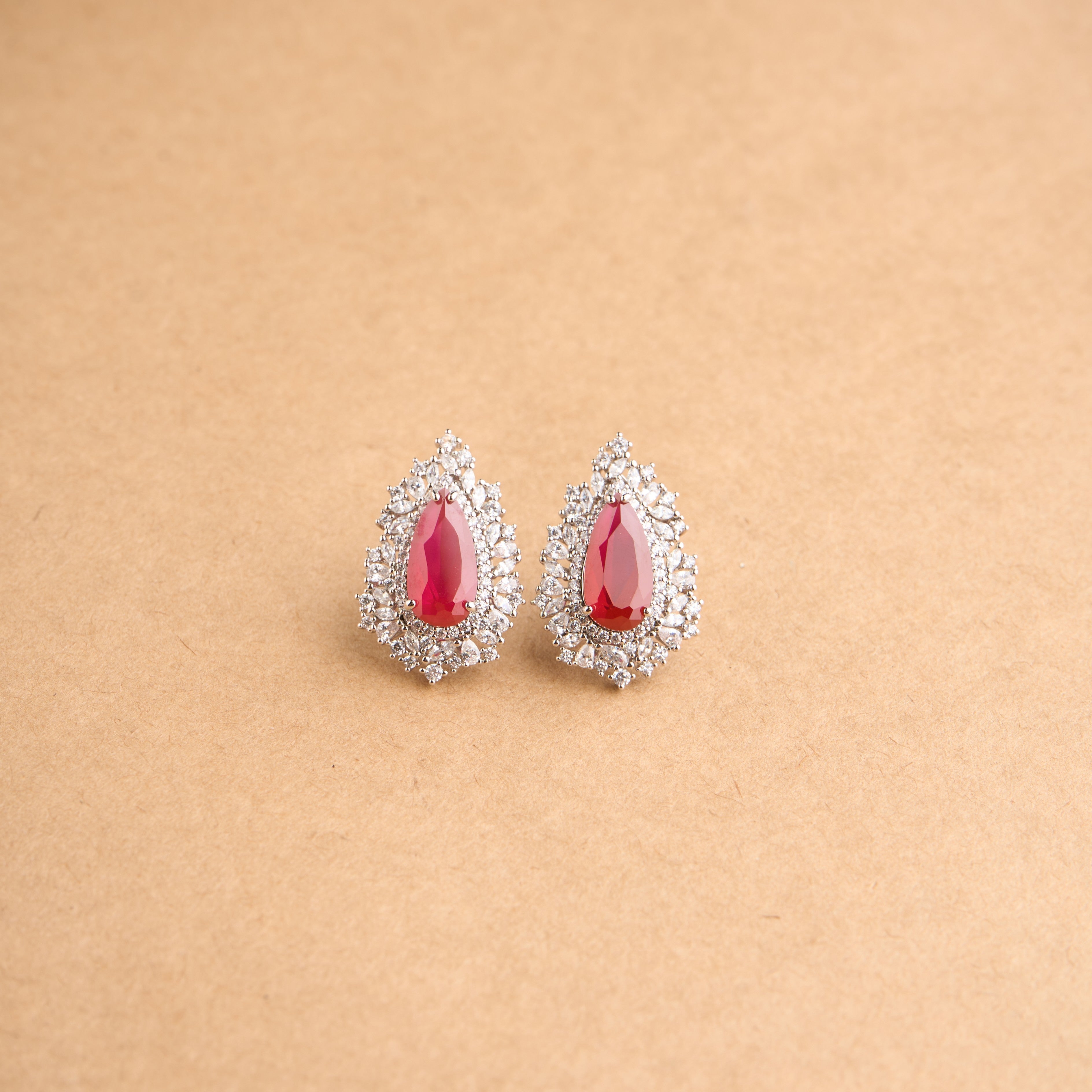 Nirvigh Earrings Mozaati