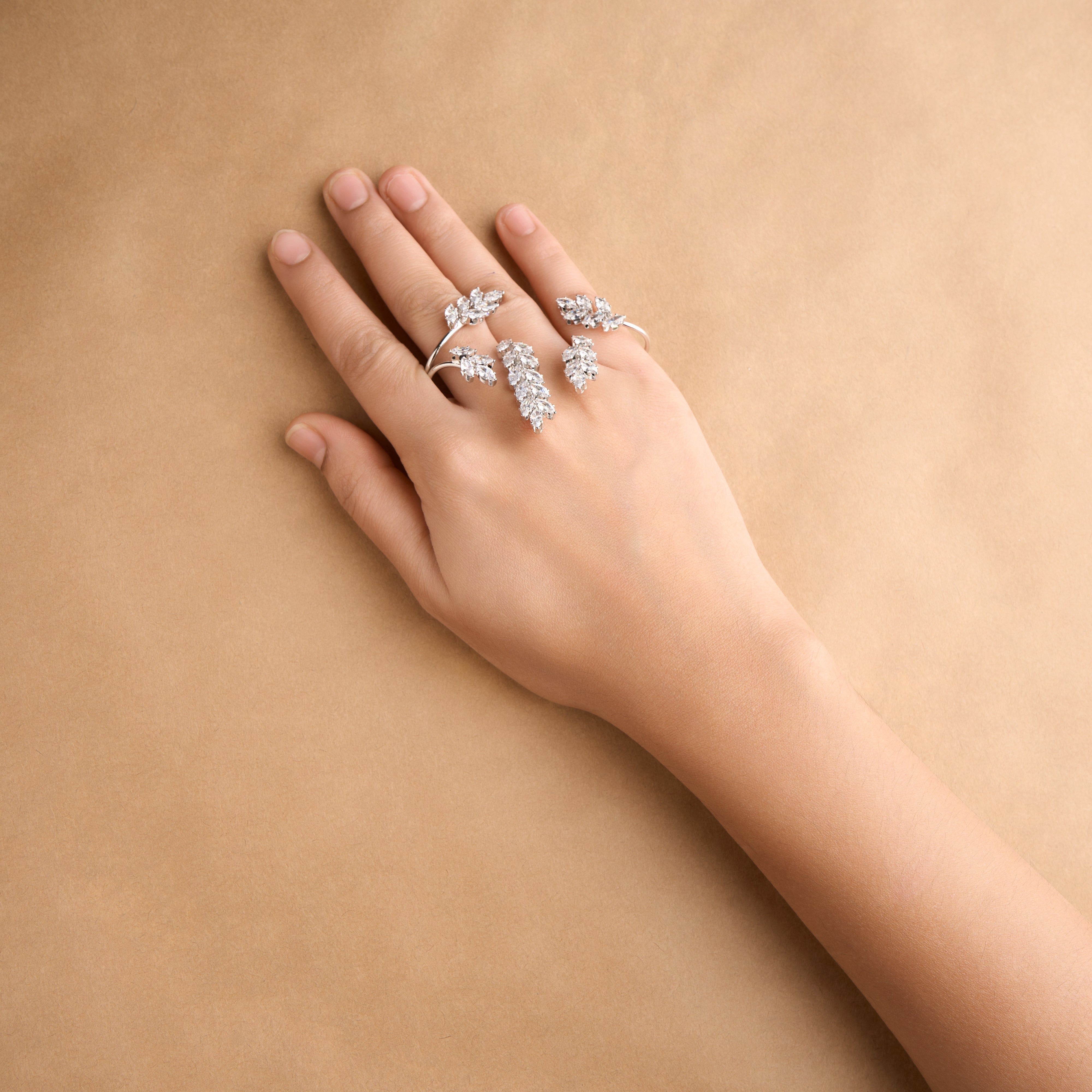 Tabitha Palm Cuff Mozaati