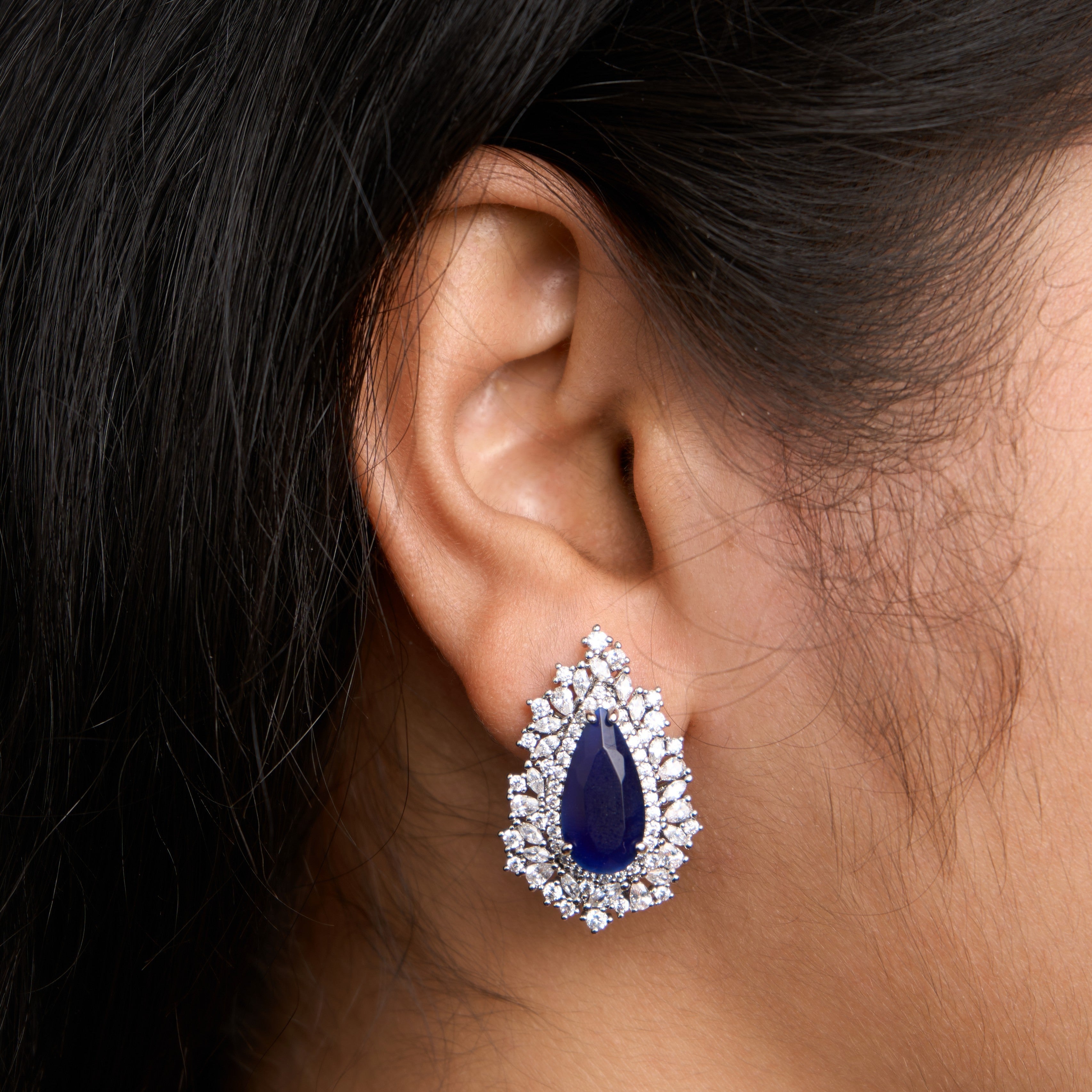 Nirvigh Earrings Mozaati