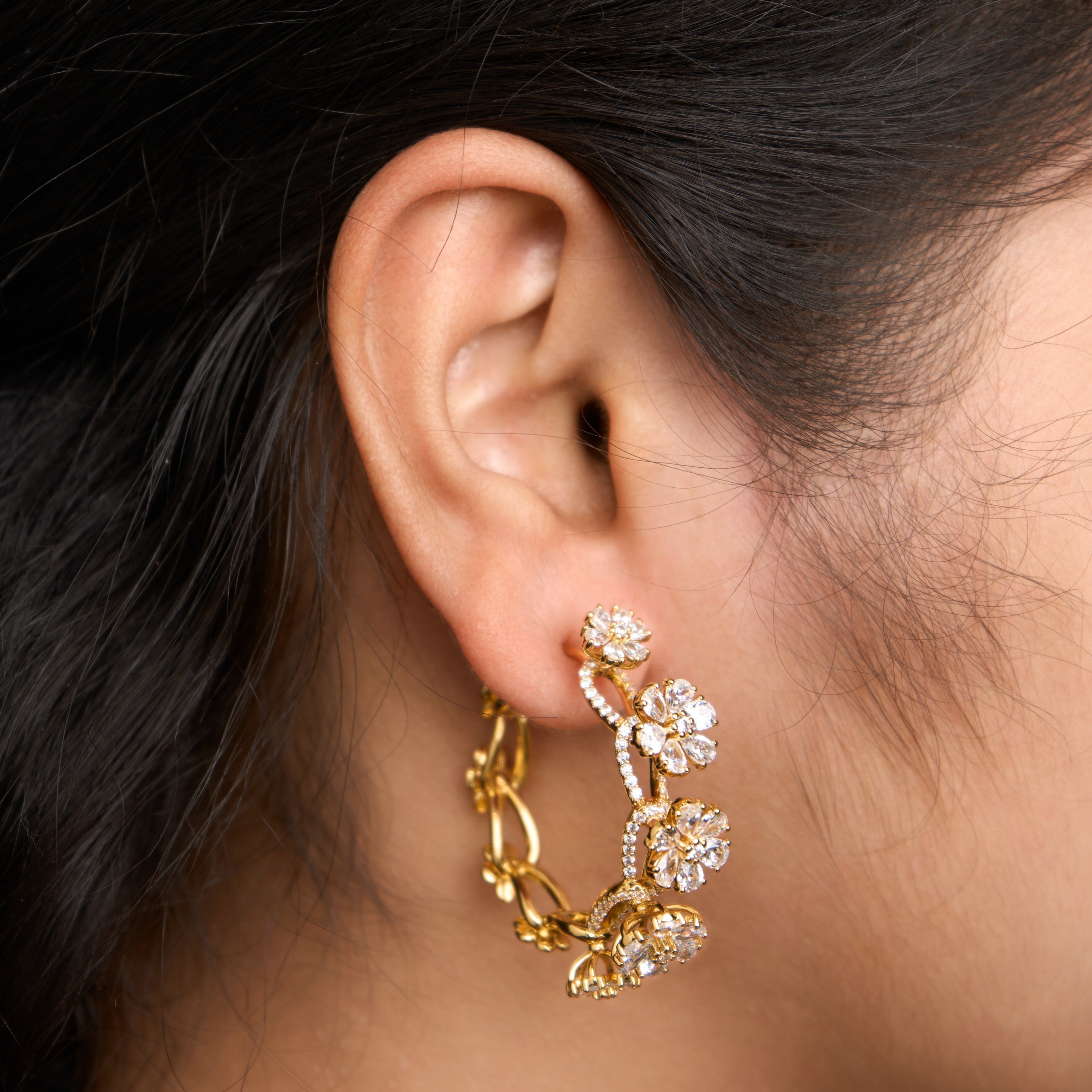 Anemone Hoops Earrings Mozaati