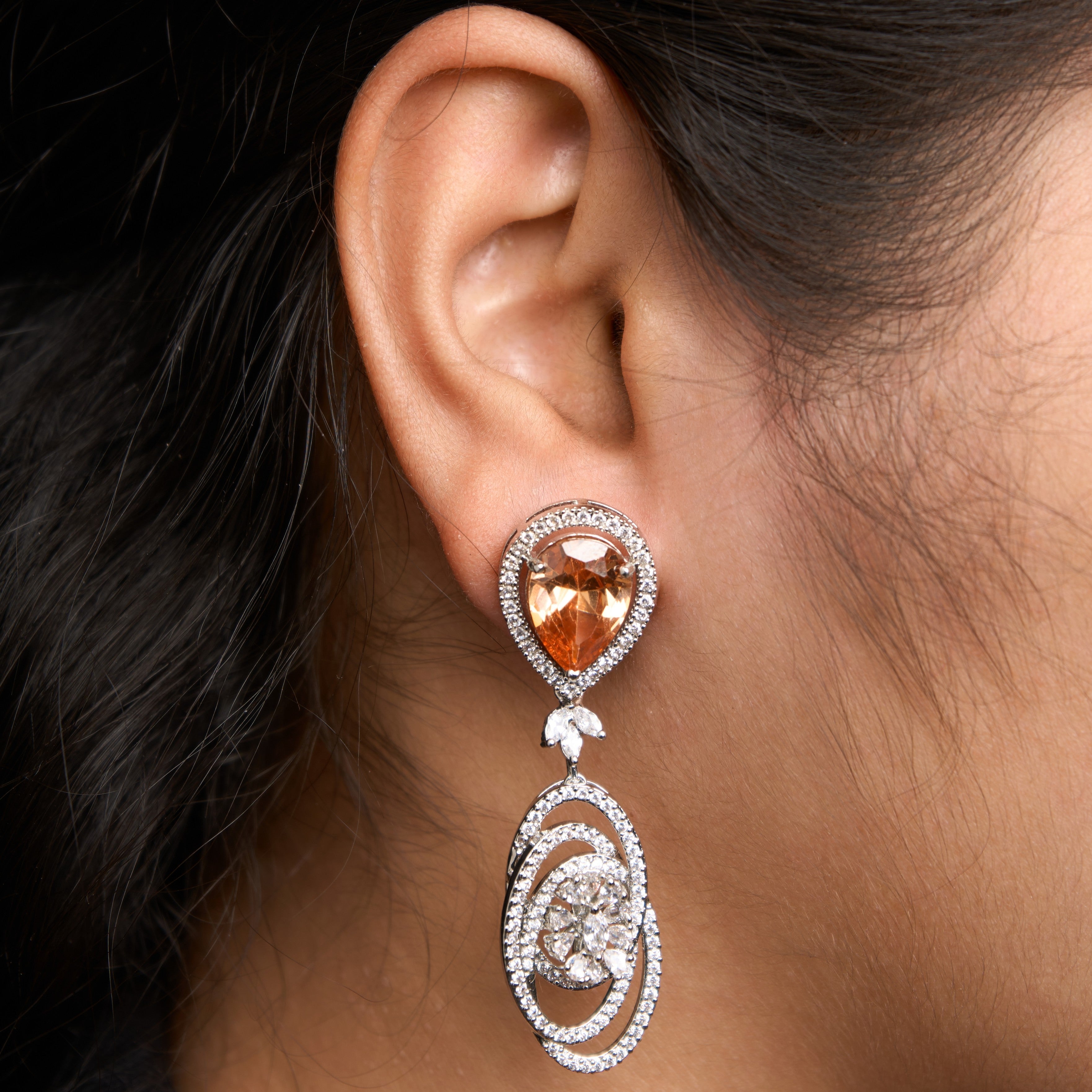Ipshita Earrings Mozaati