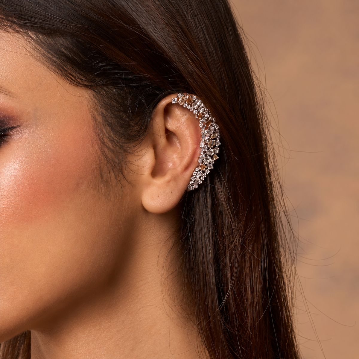 Edge Glitz Ear Cuff Mozaati