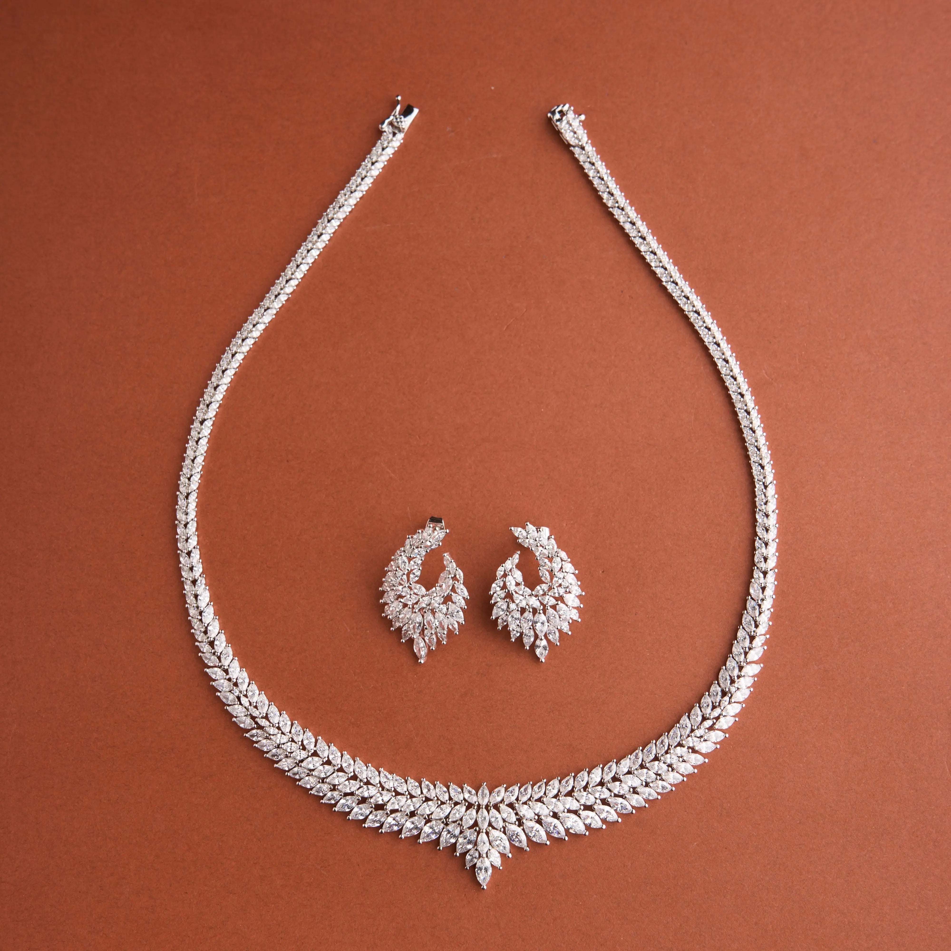 Zarina Necklace Set Mozaati