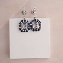 Load image into Gallery viewer, Alica Earrings
