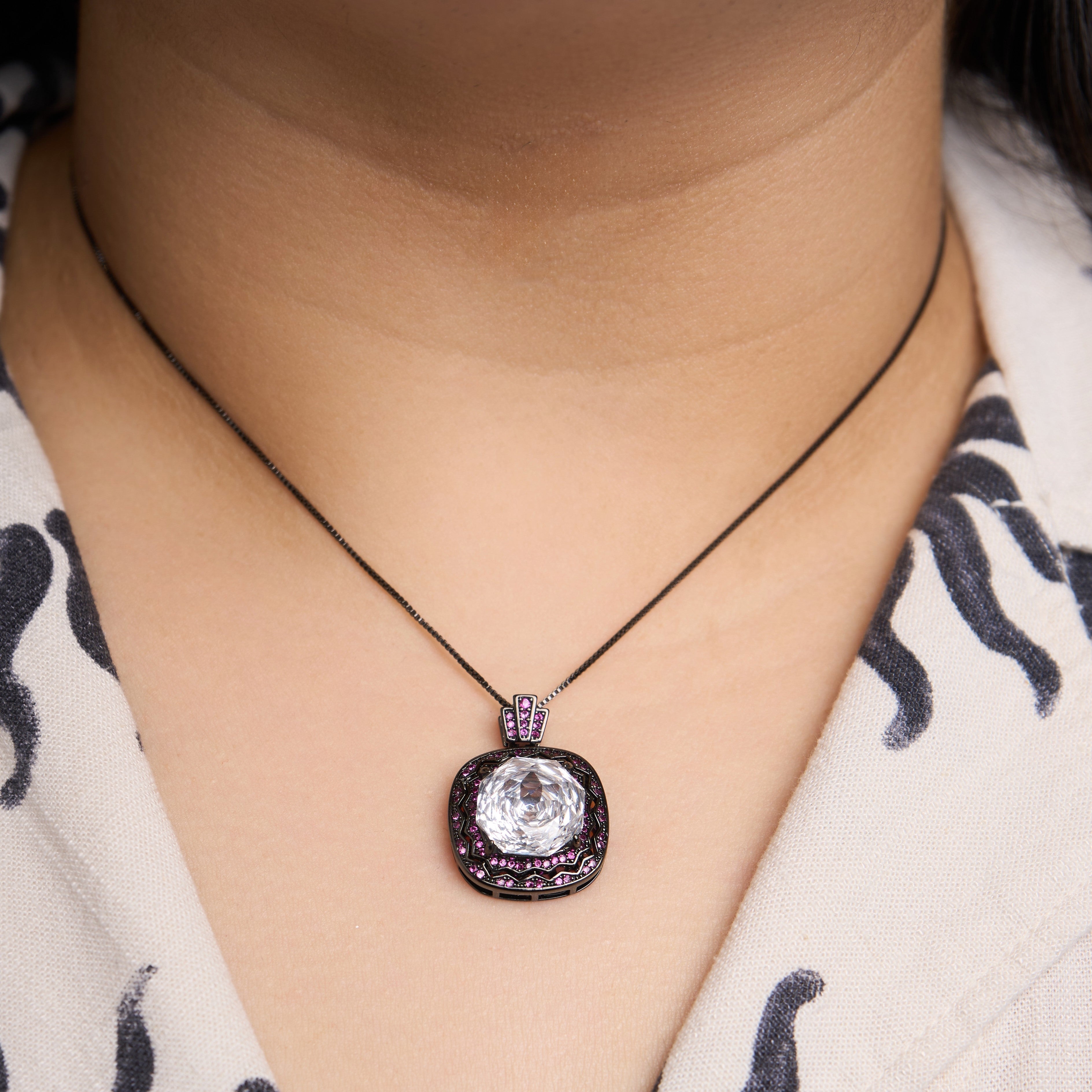 Amoret Pendant Mozaati