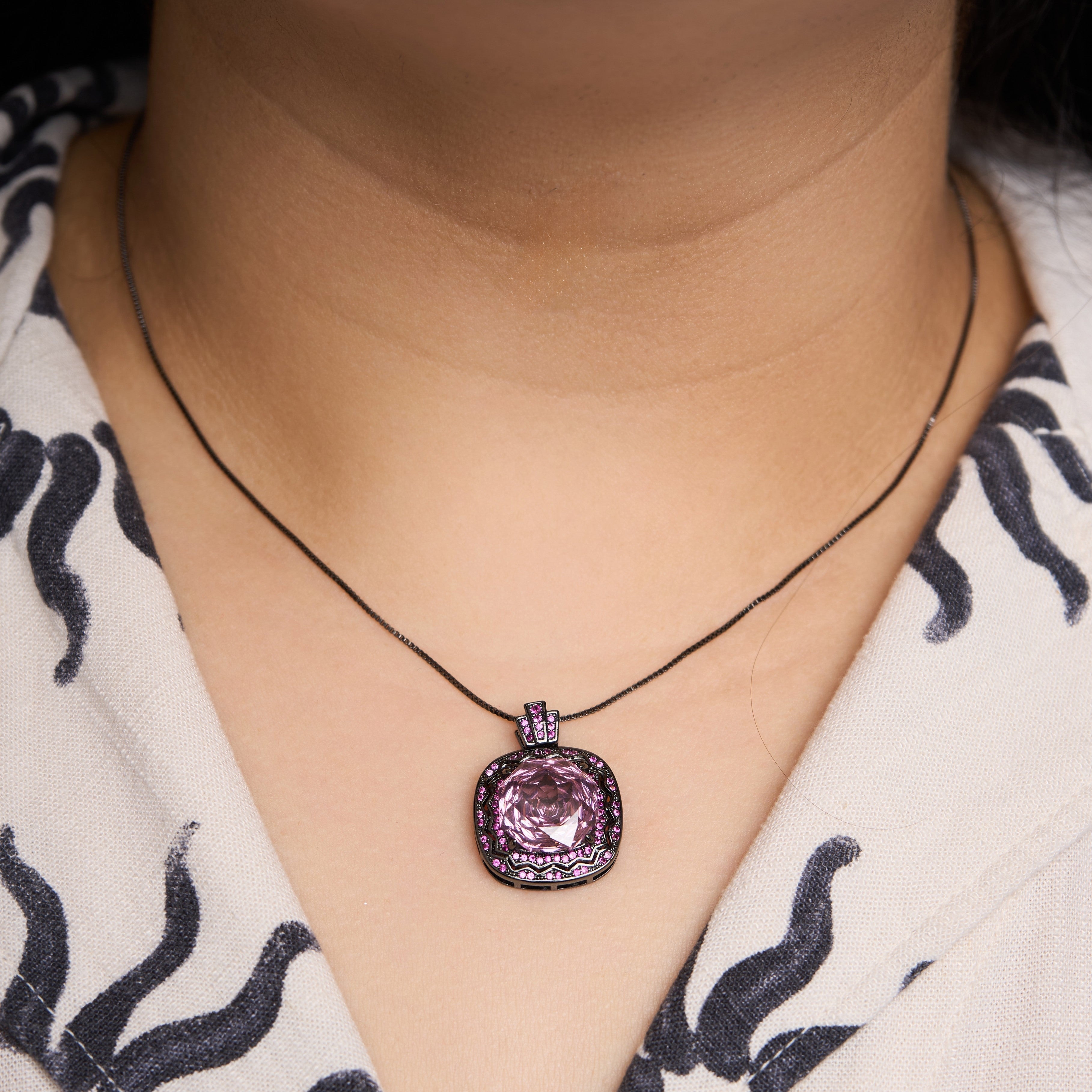 Amoret Pendant Mozaati