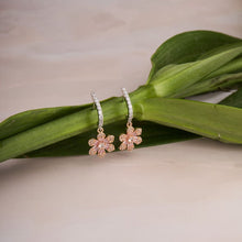 Load image into Gallery viewer, Anemone Earrings - Pink&amp;Rose
