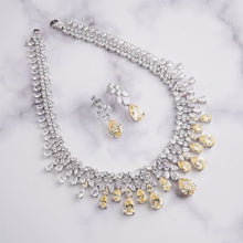 Load image into Gallery viewer, Annika Necklace Set - Yellow

