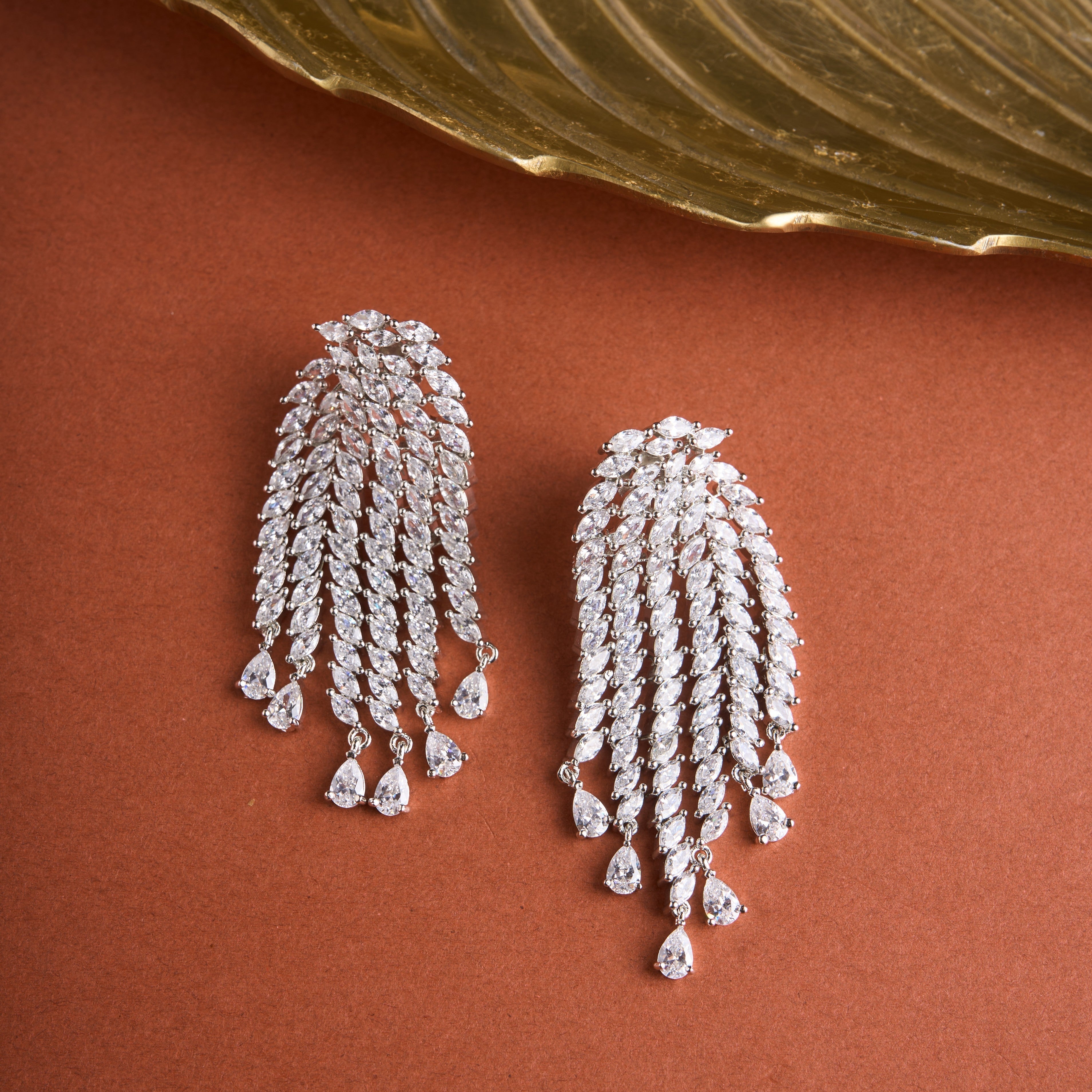 Antheia Earrings Mozaati