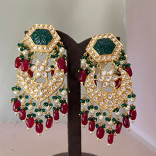 Load image into Gallery viewer, Anvi Earrings
