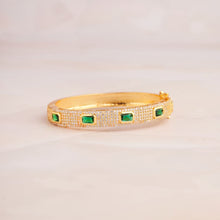 Load image into Gallery viewer, Aris Bracelet - Green
