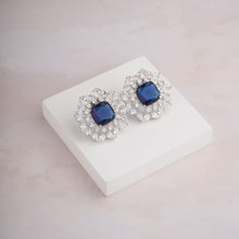 Load image into Gallery viewer, Arya Earrings
