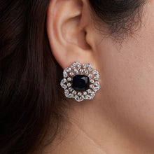 Load image into Gallery viewer, Arya Earrings
