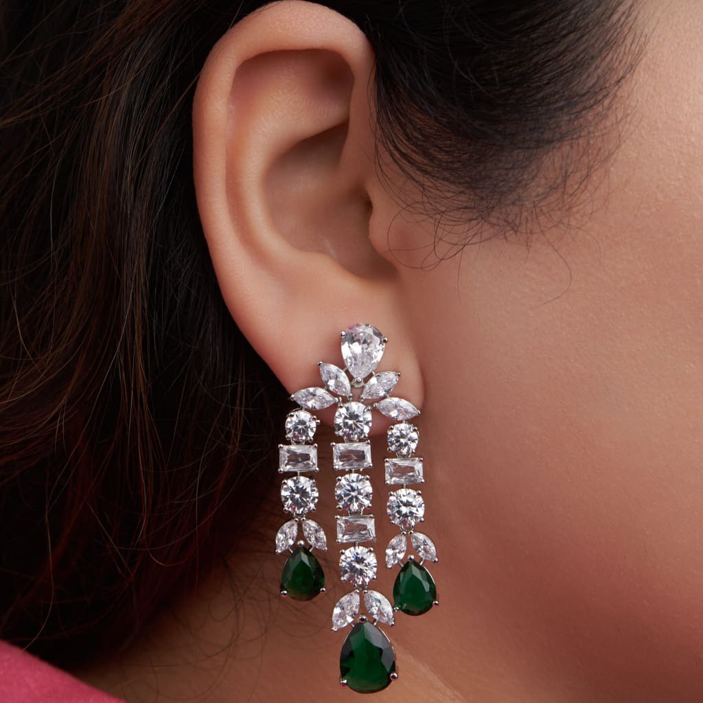Avere Earrings