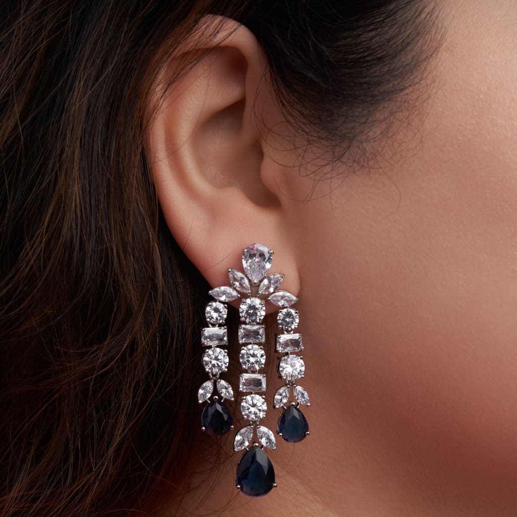 Avere Earrings
