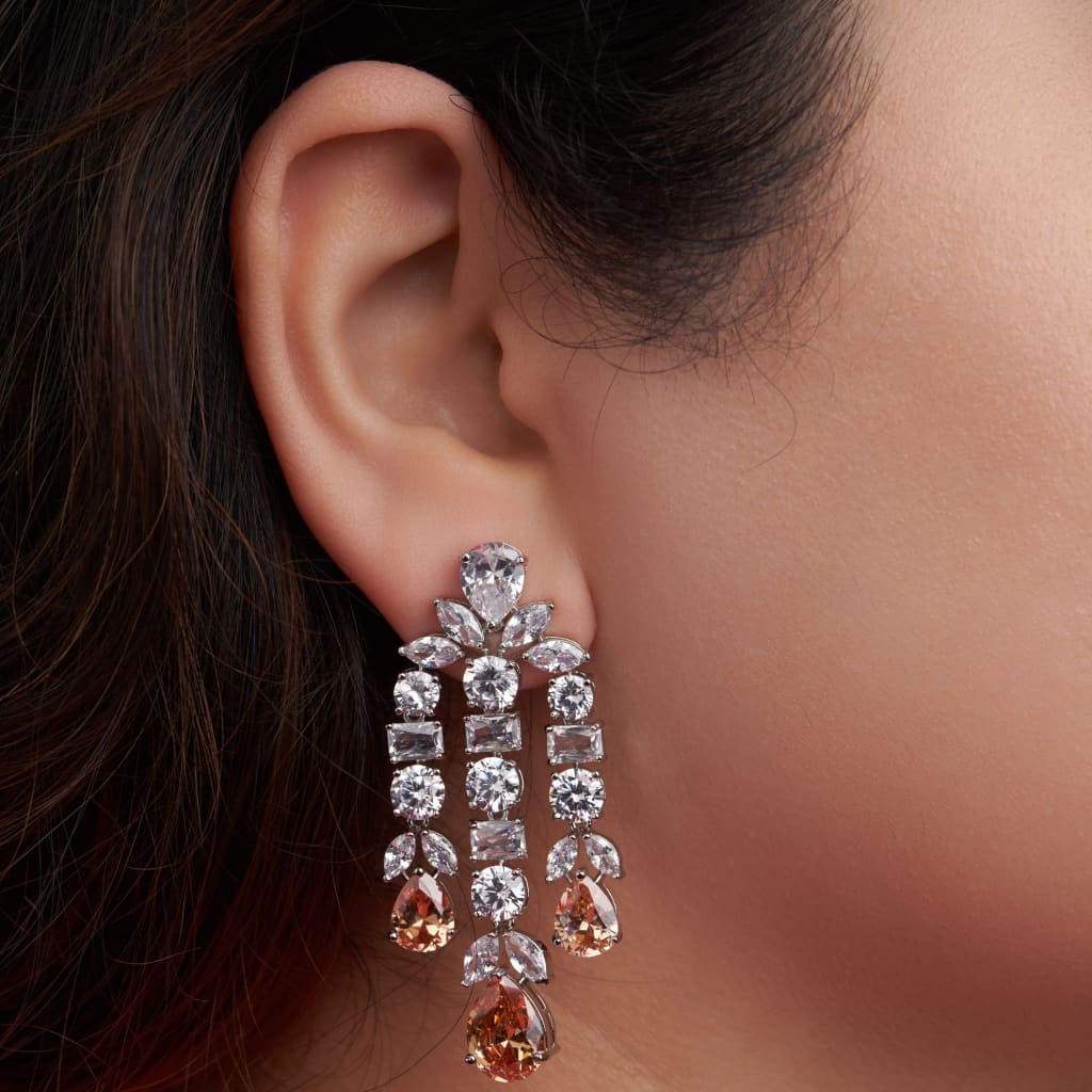 Avere Earrings