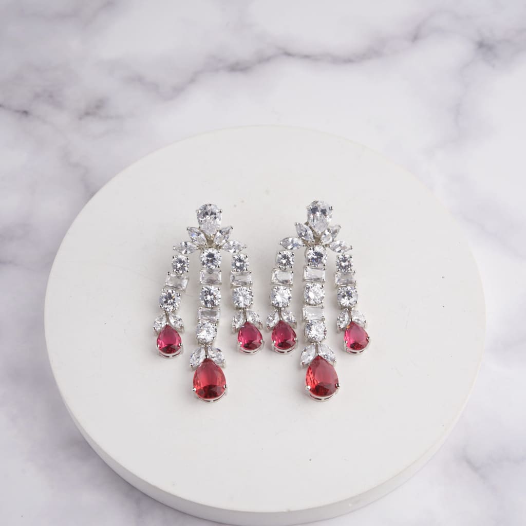 Avere Earrings