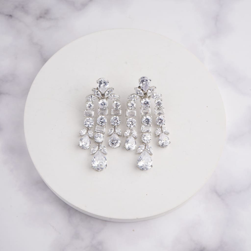 Avere Earrings
