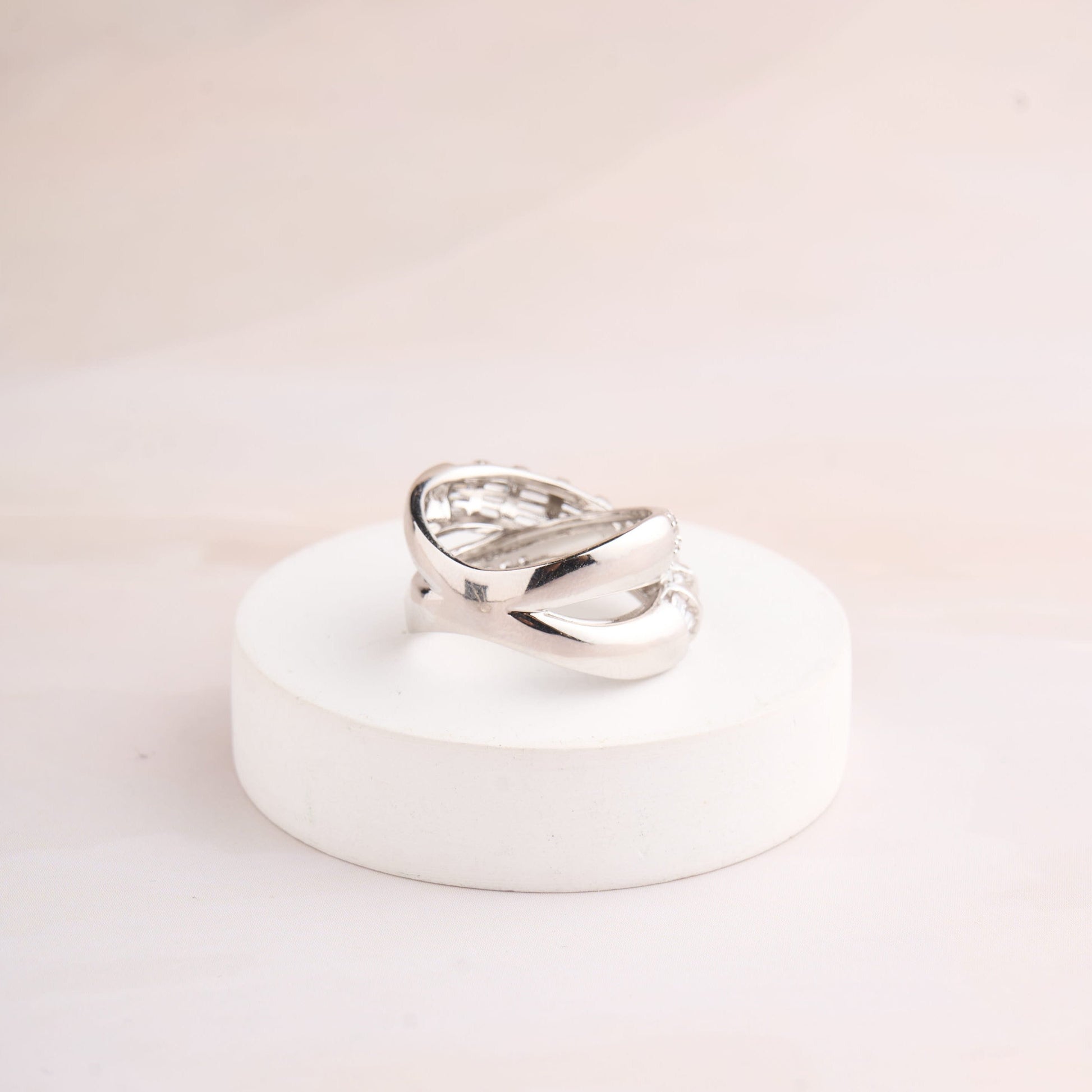 Baguette Cross Ring Mozaati