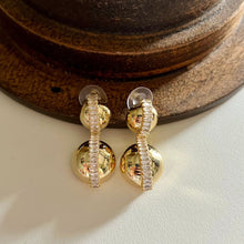 Load image into Gallery viewer, Ball Line Earrings
