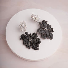 Load image into Gallery viewer, Balsam Earrings - Black
