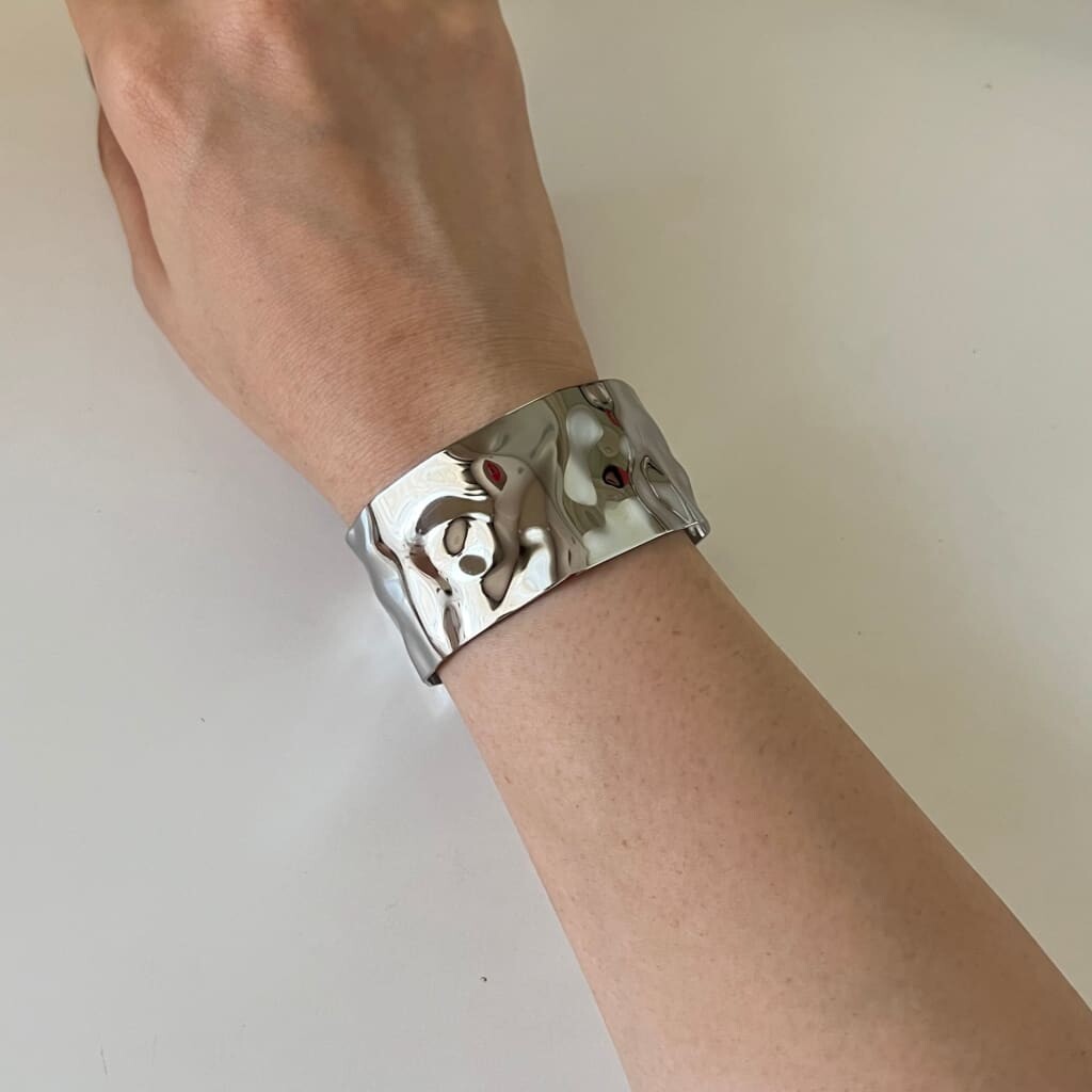 Beaten Bracelet