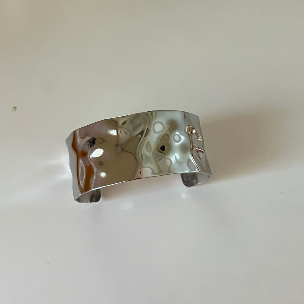 Beaten Bracelet - Silver