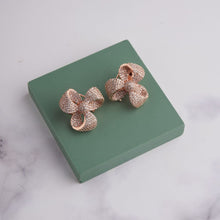 Load image into Gallery viewer, Bow Earrings - Rose
