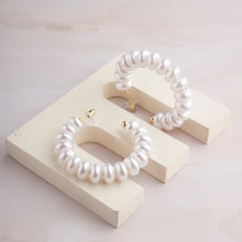 Load image into Gallery viewer, Button Pearl Hoop Earrings
