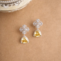 Camellia Earrings Mozaati