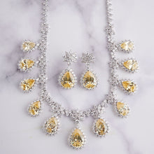 Load image into Gallery viewer, Cecilia Necklace Set - Yellow
