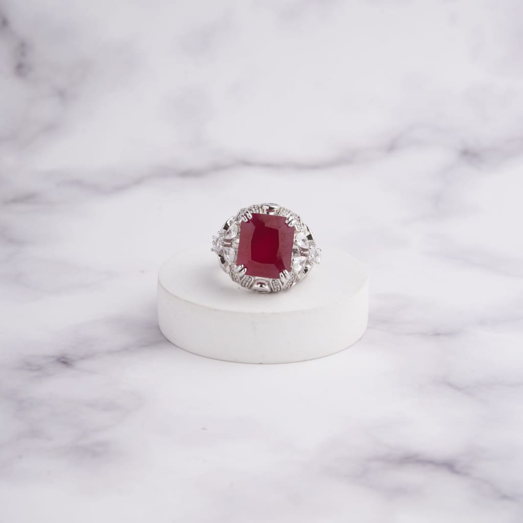 Claudia Ring