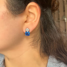 Load image into Gallery viewer, Clover Stone Earrings
