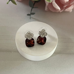 Clover Stone Earrings - Wine